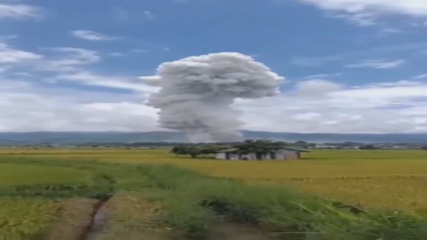 Myanmar: Nổ lớn tại kho thuốc nổ, hàng chục người thiệt mạng - Ảnh 3.
