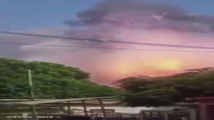 Myanmar: Nổ lớn tại kho thuốc nổ, hàng chục người thiệt mạng - Ảnh 1.