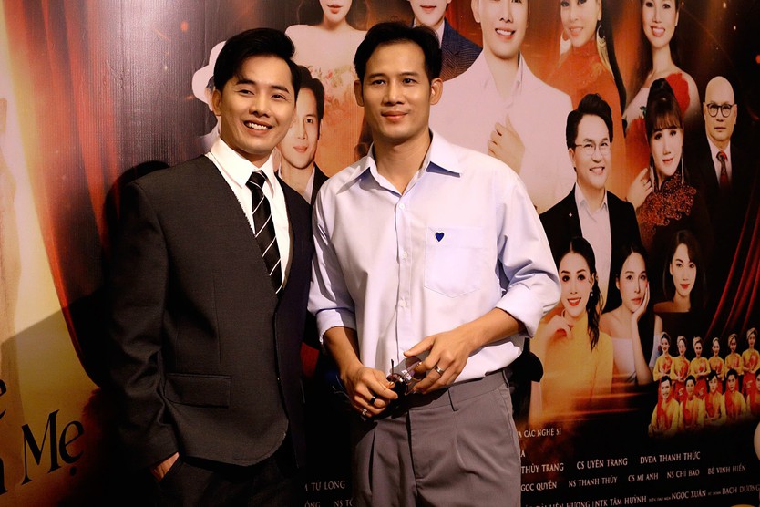 Nghệ sĩ Lê Hậu tự làm khó mình khi cân 3 vai diễn "nặng đô" trong đêm liveshow đầu tay - Ảnh 6.