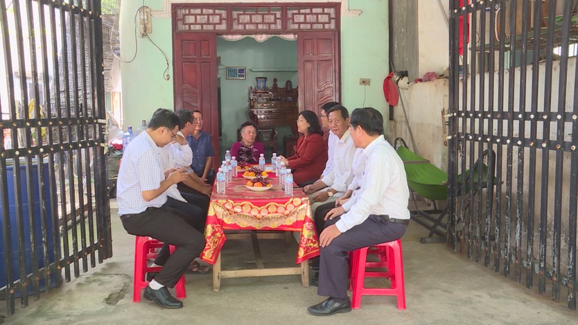 Lãnh đạo TP. Hồ Chí Minh thăm, chúc thọ người cao tuổi tiêu biểu - Ảnh 2.