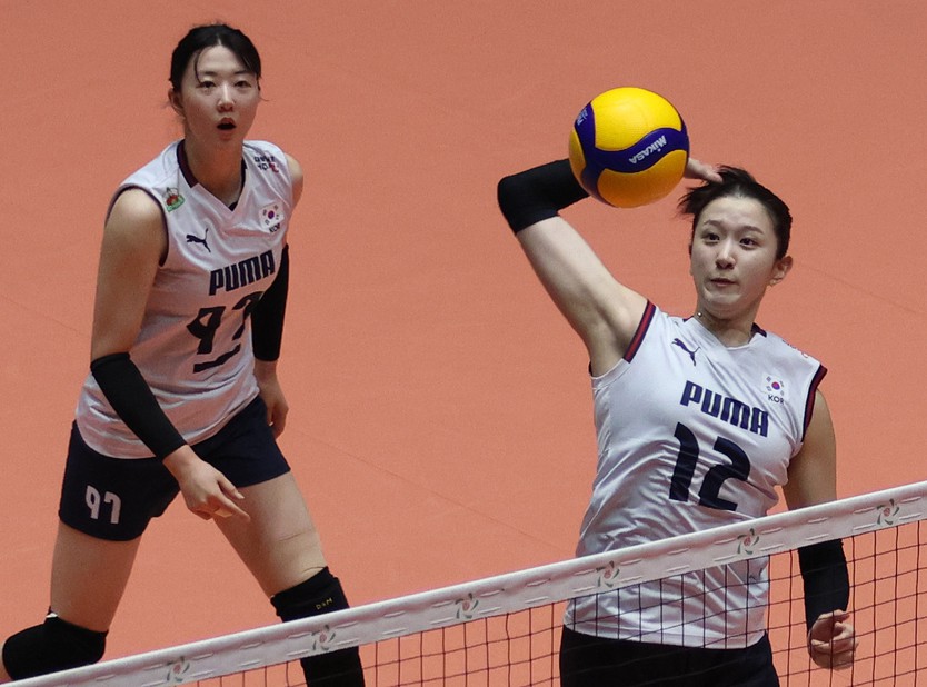 Xác định đối thủ của bóng chuyền nữ Việt Nam tại bán kết AVC Cup - Ảnh 1.