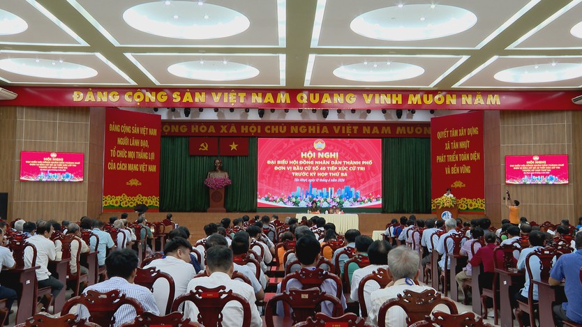 Cử tri các xã Bình Chánh kiến nghị nhiều vấn đề dân sinh, dự án Sing-Việt được đưa ra giám sát- Ảnh 1.
