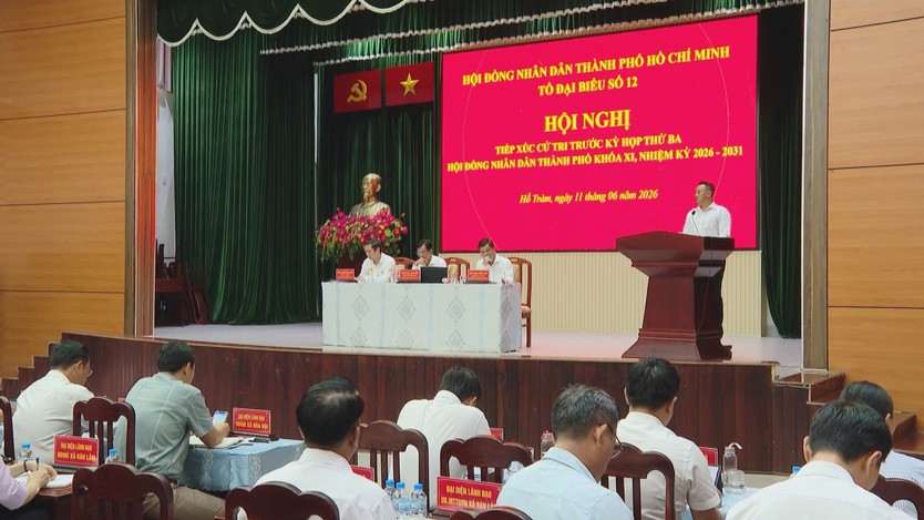 Cử tri kiến nghị tháo gỡ vướng mắc về hạ tầng, môi trường và các dự án dân sinh - Ảnh 1.