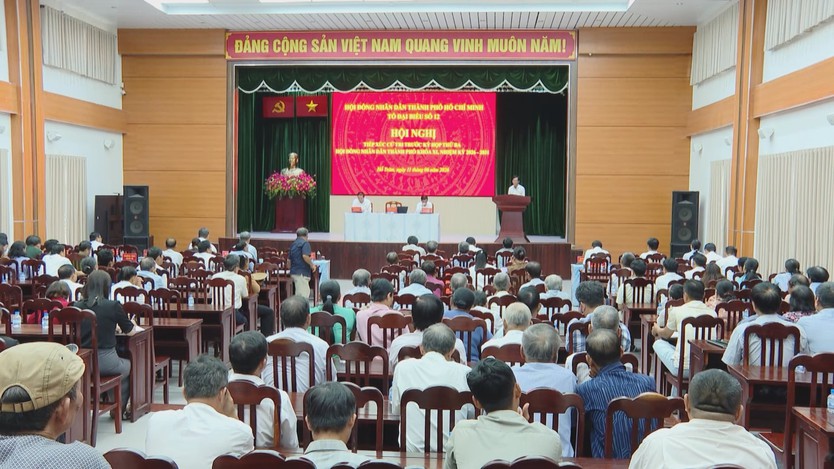 Cử tri kiến nghị tháo gỡ vướng mắc về hạ tầng, môi trường và các dự án dân sinh - Ảnh 5.