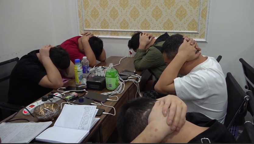 TP. Hồ Chí Minh phát hiện nhóm người nước ngoài nghi hoạt động lừa đảo công nghệ cao- Ảnh 4.