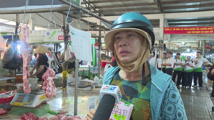 Nâng tầm chợ truyền thống với "Tick xanh trách nhiệm"- Ảnh 4.