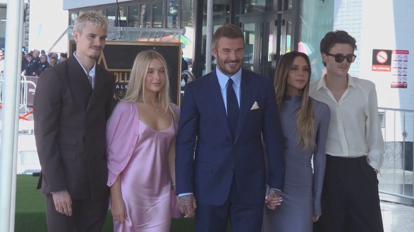 Beckham được gắn sao trên Đại lộ Danh vọng Hollywood - Ảnh 1.