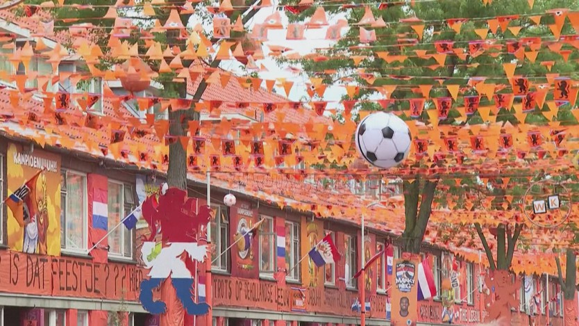 Hà Lan: Con phố màu cam rộn ràng chào đón World Cup- Ảnh 3.
