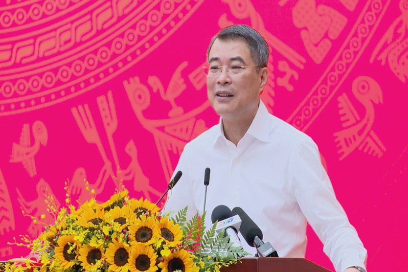 Hoàn thiện thể chế để TP. Hồ Chí Minh tiến đến biểu tượng phát triển năng động của cả nước - Ảnh 4.