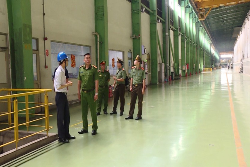Công an phường Tây Nam tăng cường bám sát cơ sở, giữ vững an ninh trật tự địa bàn cửa ngõ Tây Bắc TP. Hồ Chí Minh - Ảnh 2.