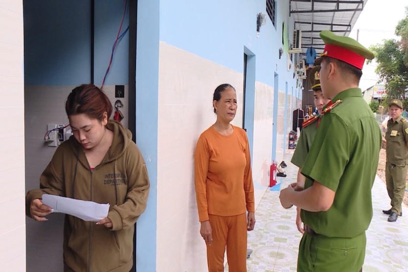 Công an phường Tây Nam tăng cường bám sát cơ sở, giữ vững an ninh trật tự địa bàn cửa ngõ Tây Bắc TP. Hồ Chí Minh - Ảnh 4.