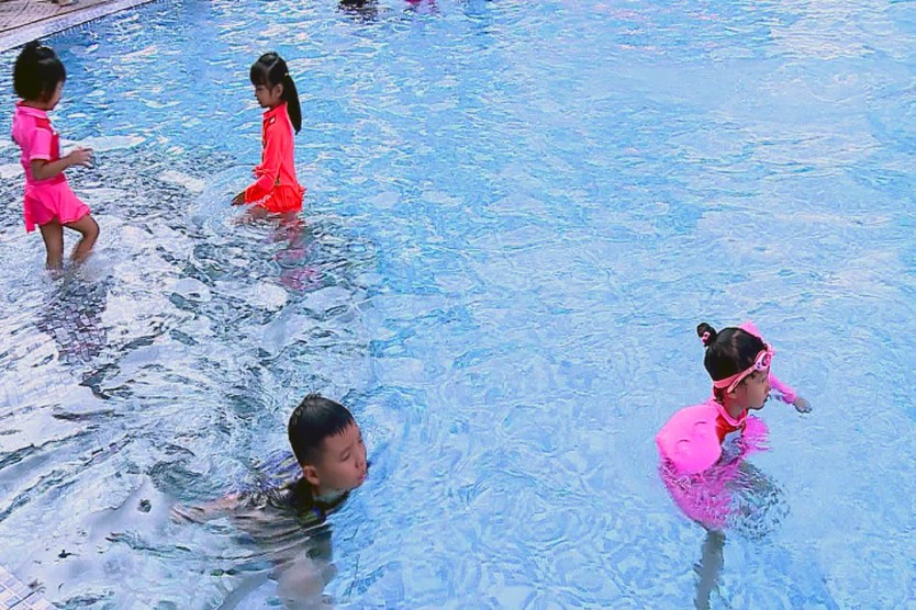 Phường Thủ Đức phát động chương trình học bơi miễn phí, phòng chống đuối nước cho trẻ em hè 2026 - Ảnh 4.
