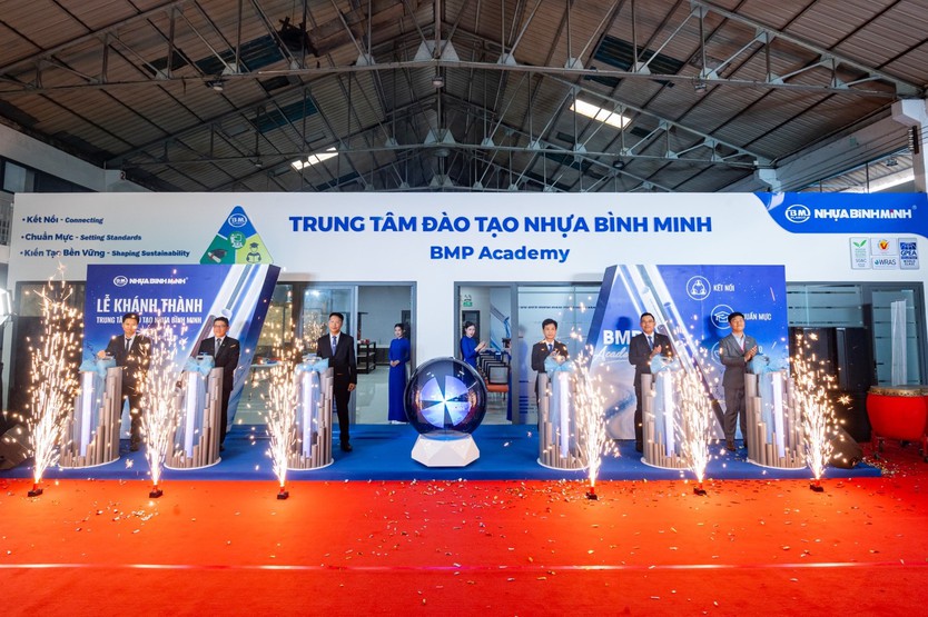 Nhựa Bình Minh khánh thành trung tâm đào tạo, tăng kết nối với trường đại học - Ảnh 2.