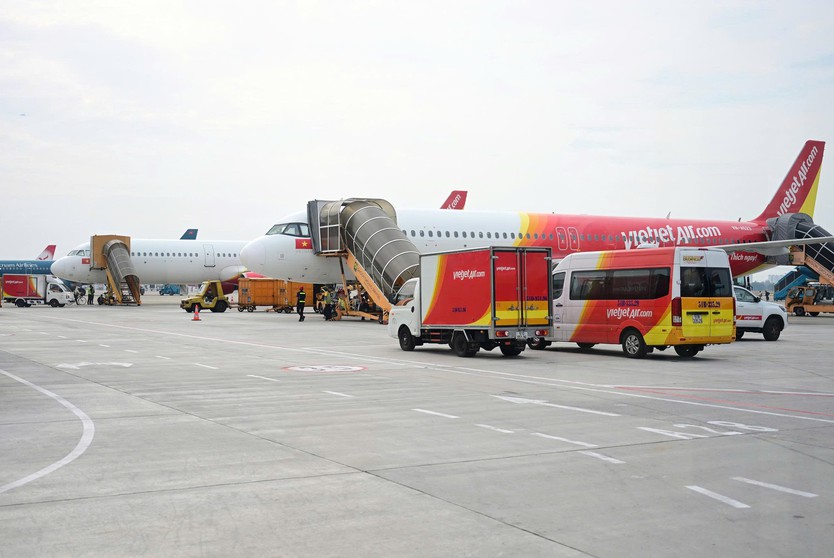 Hàng không Việt tăng nhiệt, các hãng dồn dập bay quốc tế và tăng đội tàu - Ảnh 2.