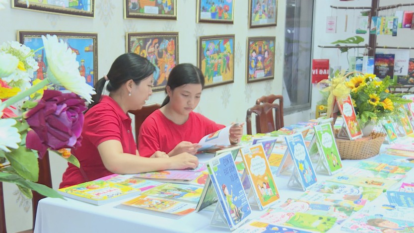Sách hè 2026: Hành trình khơi gợi niềm yêu thích đọc cho thế hệ trẻ - Ảnh 1.