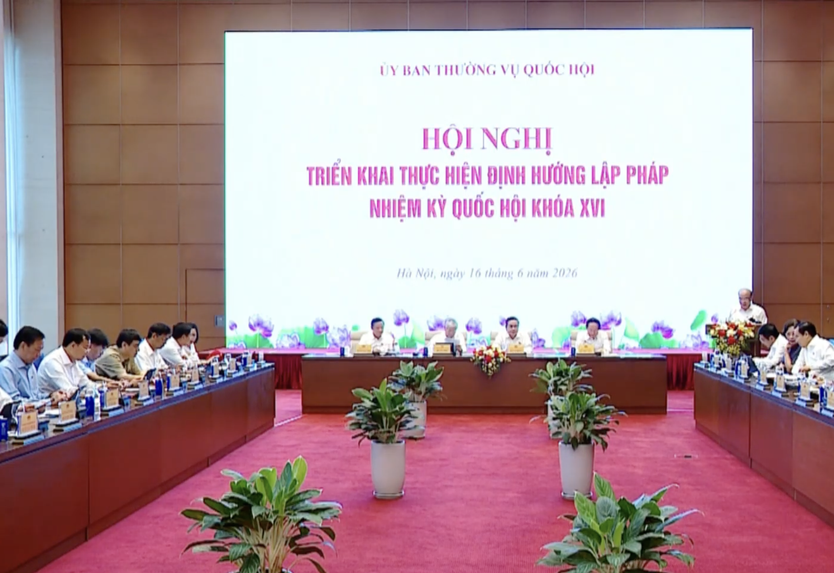 Triển khai Định hướng lập pháp nhiệm kỳ Quốc hội khóa XVI: Kiến tạo phát triển và tháo gỡ điểm nghẽn - Ảnh 1.