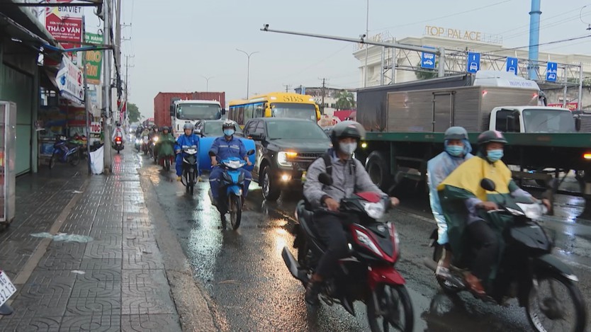 Khơi thông huyết mạch giao thông, tạo đà du lịch phát triển - Ảnh 2.