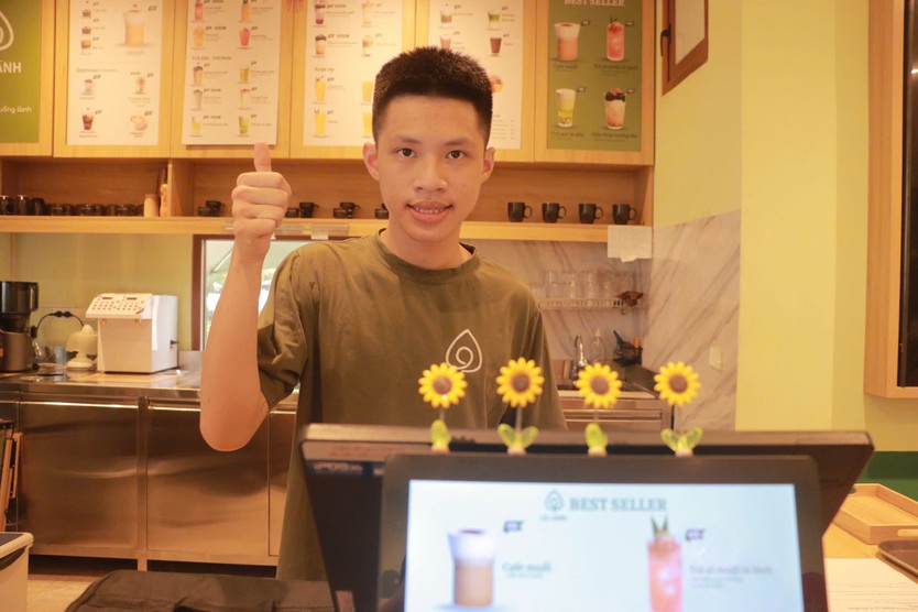 Hành trình chạm nghề của những thanh thiếu niên tự kỷ tại tiệm Cafe Lá Lành - Ảnh 5.