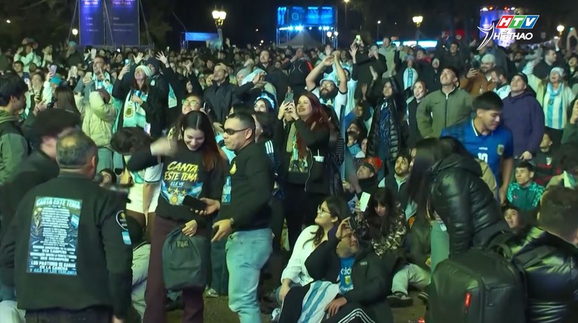 Messi lập hat-trick, Argentina thắng đậm ngày ra quân - Ảnh 9.