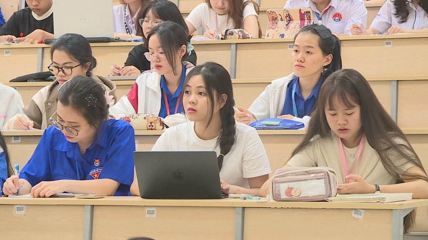 Trọng trách của "người gieo mầm" chính trị tư tưởng - Ảnh 3.