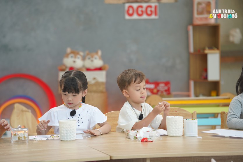 Anh trai Bùi Duy Ngọc, CONGB và DILLAN "toát mồ hôi" với 6 "cái đuôi nhỏ" - Ảnh 14.