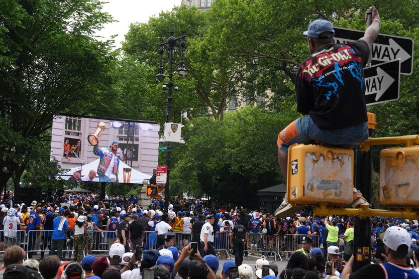 New York mở hội mừng Knicks vô địch NBA sau 53 năm chờ đợi - Ảnh 5.