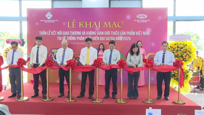 TP. Hồ Chí Minh khai mạc Tuần lễ kết nối giao thương, mở rộng đầu ra cho hàng Việt tại hệ thống SATRA - Ảnh 3.