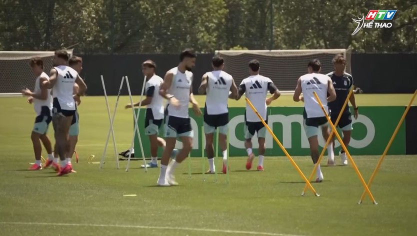 Messi và đội tuyển Argentina trở lại sân tập - Ảnh 8.