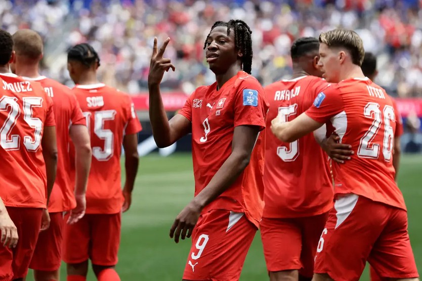 Manzambi bùng nổ tại World Cup 2026: "Tôi không nghĩ mình có thể ngủ tối nay" - Ảnh 4.