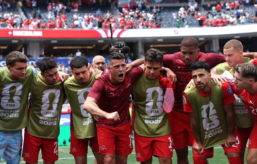 Bảng B World Cup 2026: Canada tiến sát vòng knock-out, Thụy Sĩ áp sát phía sau - Ảnh 14.