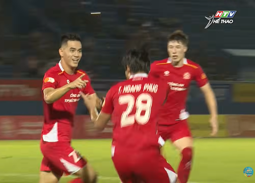 Vòng 25 V.League 2025-2026: CLB Công an TP. Hồ Chí Minh và Thể Công Viettel so tài hấp dẫn- Ảnh 3.