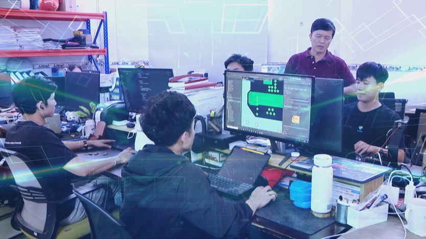 Thời sự HTV ngày 2/6/2026 | Kỳ thi lớp 10 TP. Hồ Chí Minh 2026: Đề toán được đánh giá có tính phân loại, chiều thi môn chuyên - Ảnh 3.