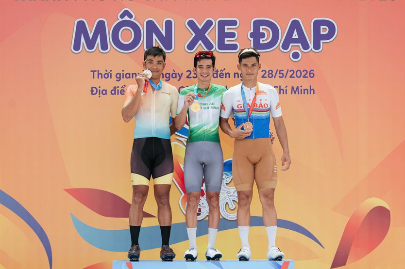Dấu ấn đội xe đạp Công an TP. Hồ Chí Minh - Ảnh 2.