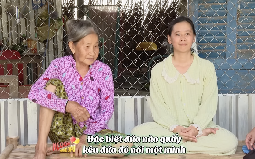 Hân Nguyễn kể chuyện làm dâu, mẹ chồng xúc động khi dâu tắm cho mẹ mỗi ngày - Ảnh 1.