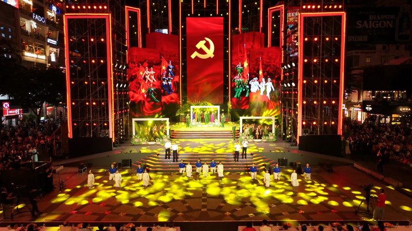 TP. Hồ Chí Minh phát huy văn hóa thành nguồn lực phát triển đô thị - Ảnh 8.