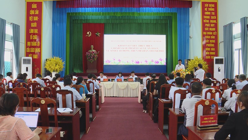 Bài toán khó tại cơ sở khi quản lý an toàn lao động khu vực phi chính thức - Ảnh 1.