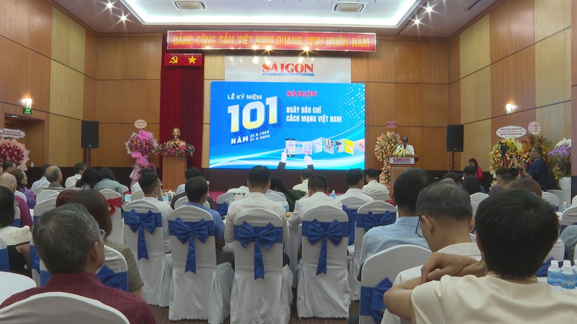 Lan tỏa khát vọng cống hiến tại Lễ trao giải "Tỏa sáng giá trị Việt"- Ảnh 2.