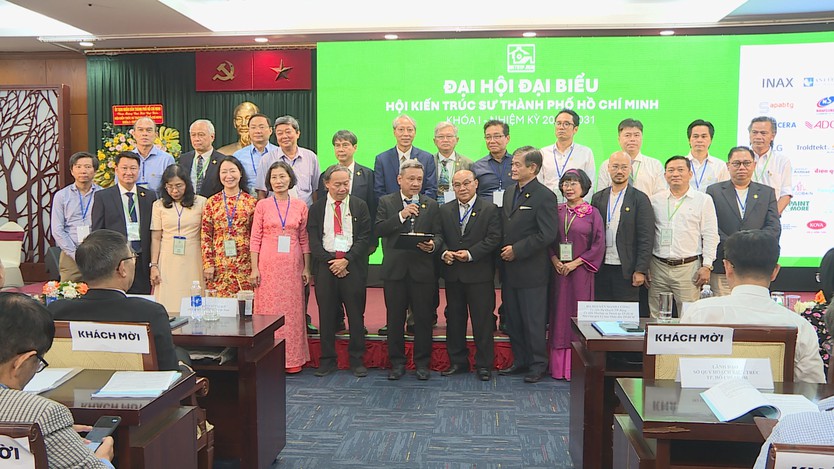 Thời sự HTV ngày 20/6/2026 | Lãnh đạo TP. Hồ Chí Minh thăm, động viên các đội hình "Mùa hè số" tại phường Bà Rịa và xã Đất Đỏ - Ảnh 5.
