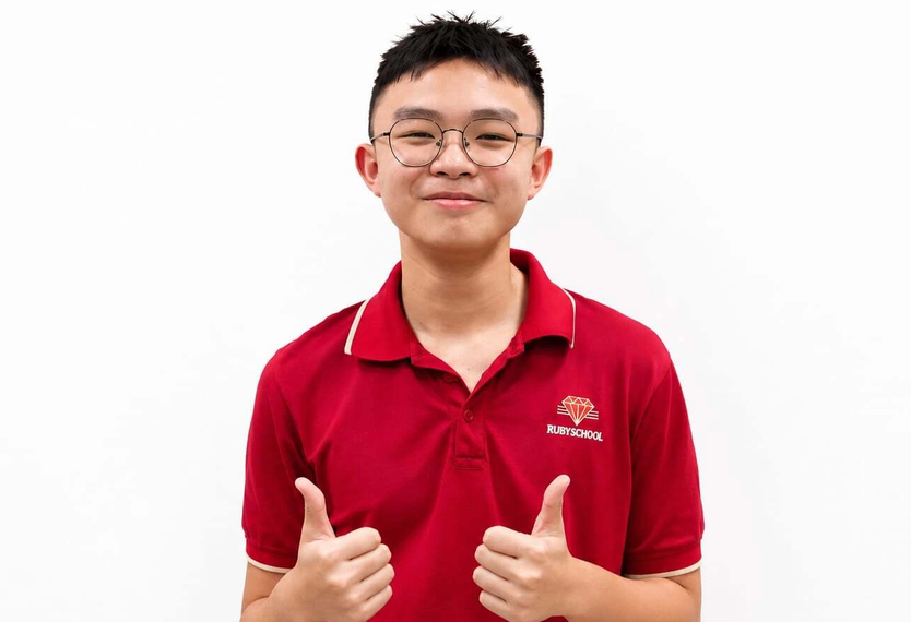 Thủ khoa lớp 10 TP.HCM là học sinh trường tư có 2 môn đạt điểm tuyệt đối - Ảnh 1.