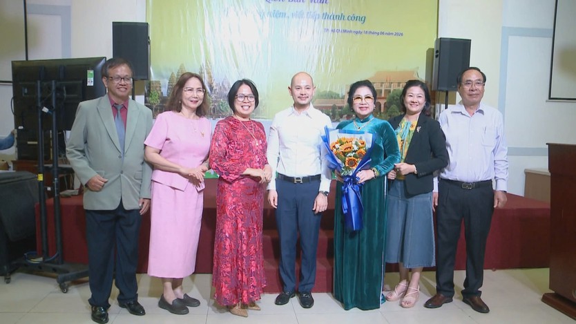 TP. Hồ Chí Minh chào mừng tân Tổng Lãnh sự Vương quốc Campuchia - Ảnh 1.