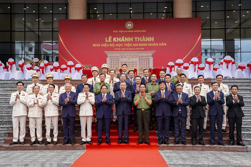 Tổng Bí thư, Chủ tịch nước Tô Lâm dự Lễ kỷ niệm 80 năm Ngày truyền thống Học viện An ninh nhân dân- Ảnh 5.