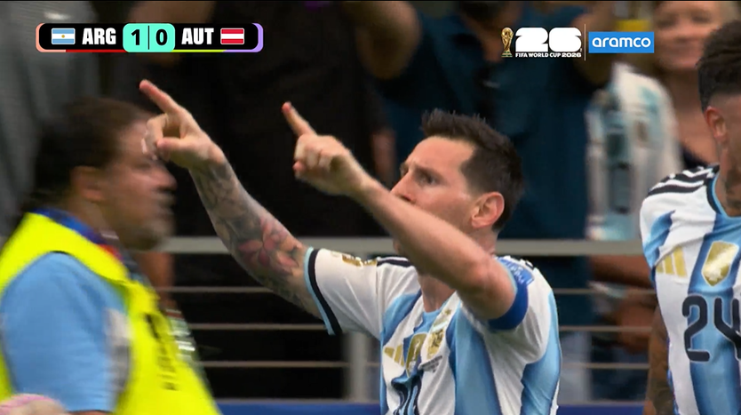 Messi lập kỷ lục World Cup, Argentina sớm giành vé vào vòng knock-out - Ảnh 6.