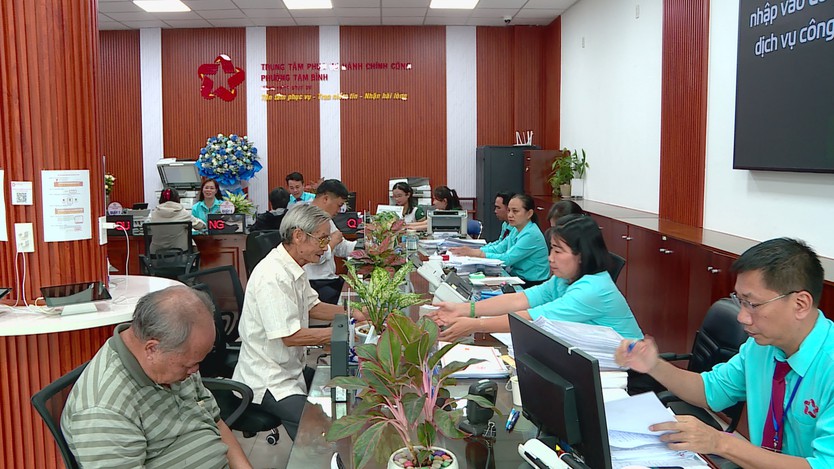Phường Tam Bình nâng cao chất lượng phục vụ hành chính công, hướng tới chính quyền gần dân, vì dân- Ảnh 2.