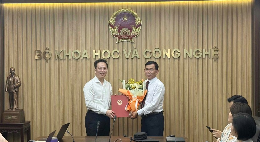 Bộ Khoa học và Công nghệ bổ nhiệm ông Huỳnh Văn Tùng giữ chức Trưởng Đại diện Văn phòng Bộ tại miền Nam - Ảnh 1.