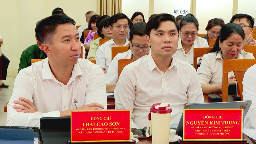 Phường Diên Hồng đẩy mạnh chuyển đổi số và giải ngân đầu tư công - Ảnh 6.