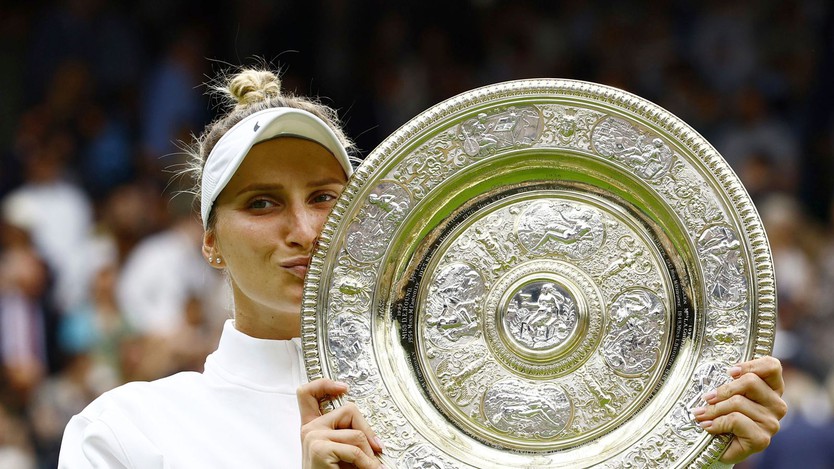 Cựu vô địch Wimbledon Marketa Vondrousova bị cấm thi đấu 4 năm - Ảnh 1.