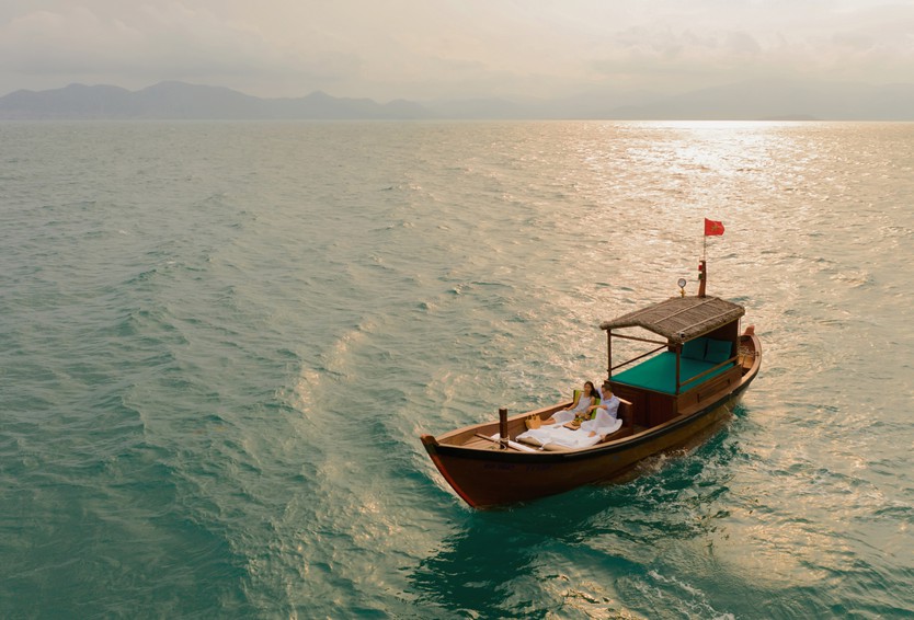 Six Senses Ninh Vân Bay thắng lớn tại Luxury Awards 2026 - Ảnh 3.