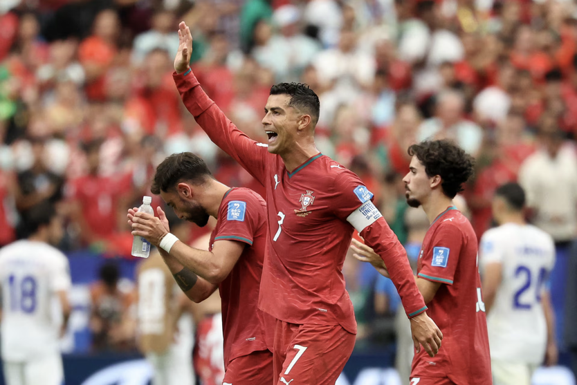 World Cup 2026: Cristiano Ronaldo lập cú đúp, Bồ Đào Nha thắng Uzbekistan 5-0 - Ảnh 2.