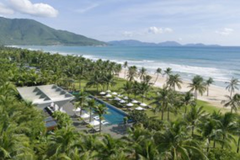 Travel + Leisure vinh danh JW Marriott Cam Ranh Bay Resort & Spa trong Top 3 khu nghỉ dưỡng biển hàng đầu Việt Nam - Ảnh 1.