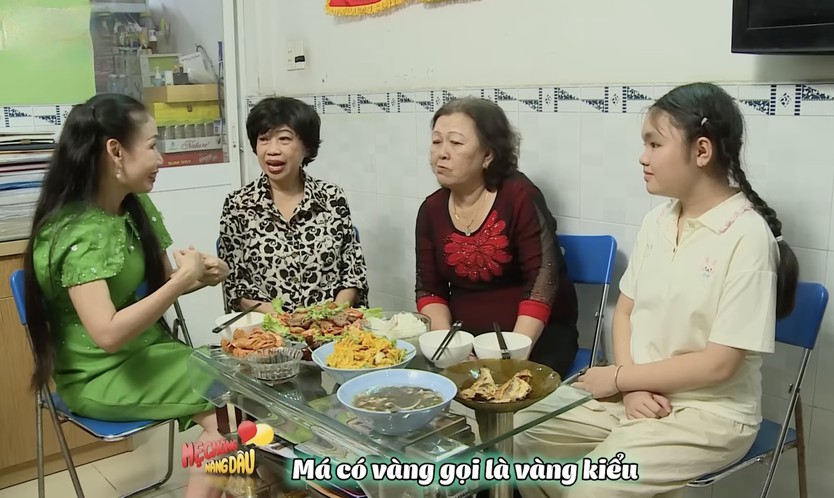 Mẹ chồng bán vàng lo cho con dâu suốt 27 năm- Ảnh 16.